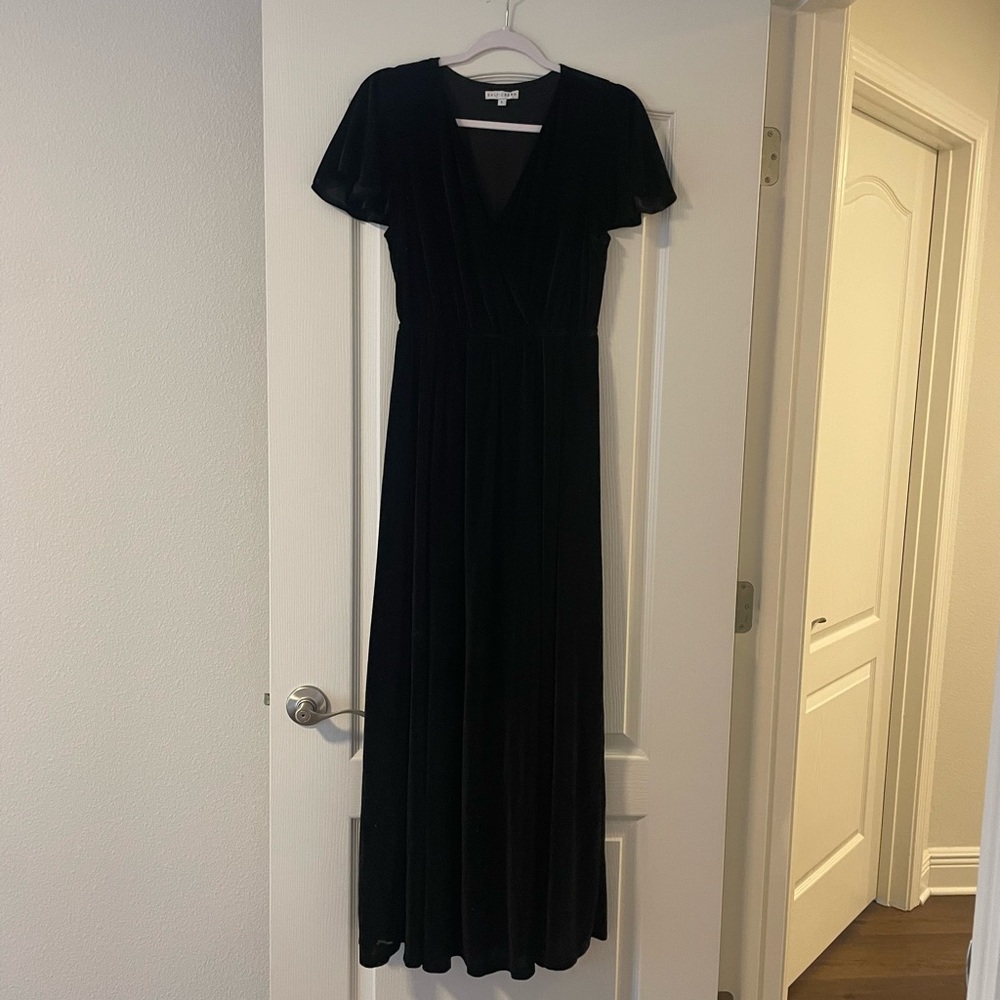 Elegant Black Velvet Dress